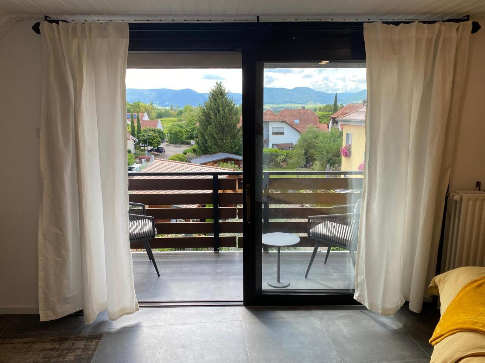 Bienenstock Apartment *